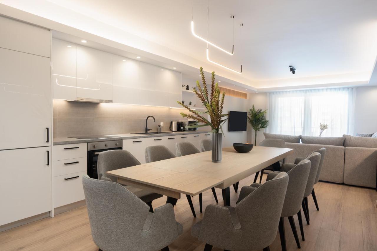 Luxury 4 Bedrooms Apartment Near Flisvos Marina Πειραιάς Εξωτερικό φωτογραφία
