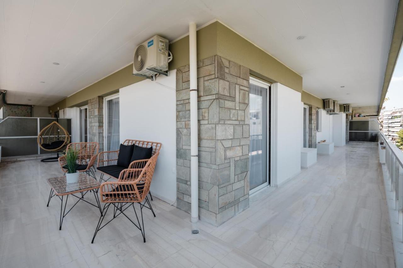 Luxury 4 Bedrooms Apartment Near Flisvos Marina Πειραιάς Εξωτερικό φωτογραφία