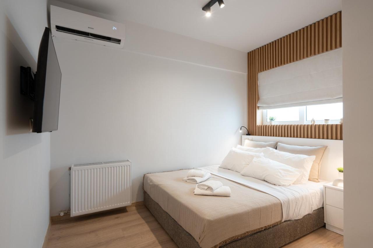Luxury 4 Bedrooms Apartment Near Flisvos Marina Πειραιάς Εξωτερικό φωτογραφία