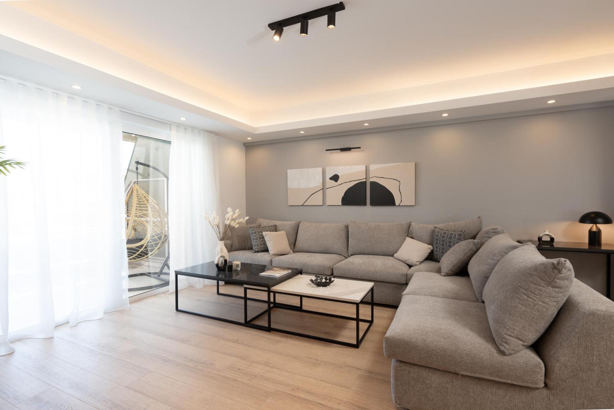 Luxury 4 Bedrooms Apartment Near Flisvos Marina Πειραιάς Εξωτερικό φωτογραφία