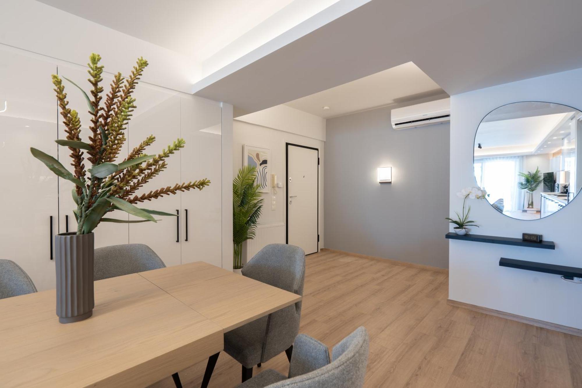Luxury 4 Bedrooms Apartment Near Flisvos Marina Πειραιάς Εξωτερικό φωτογραφία