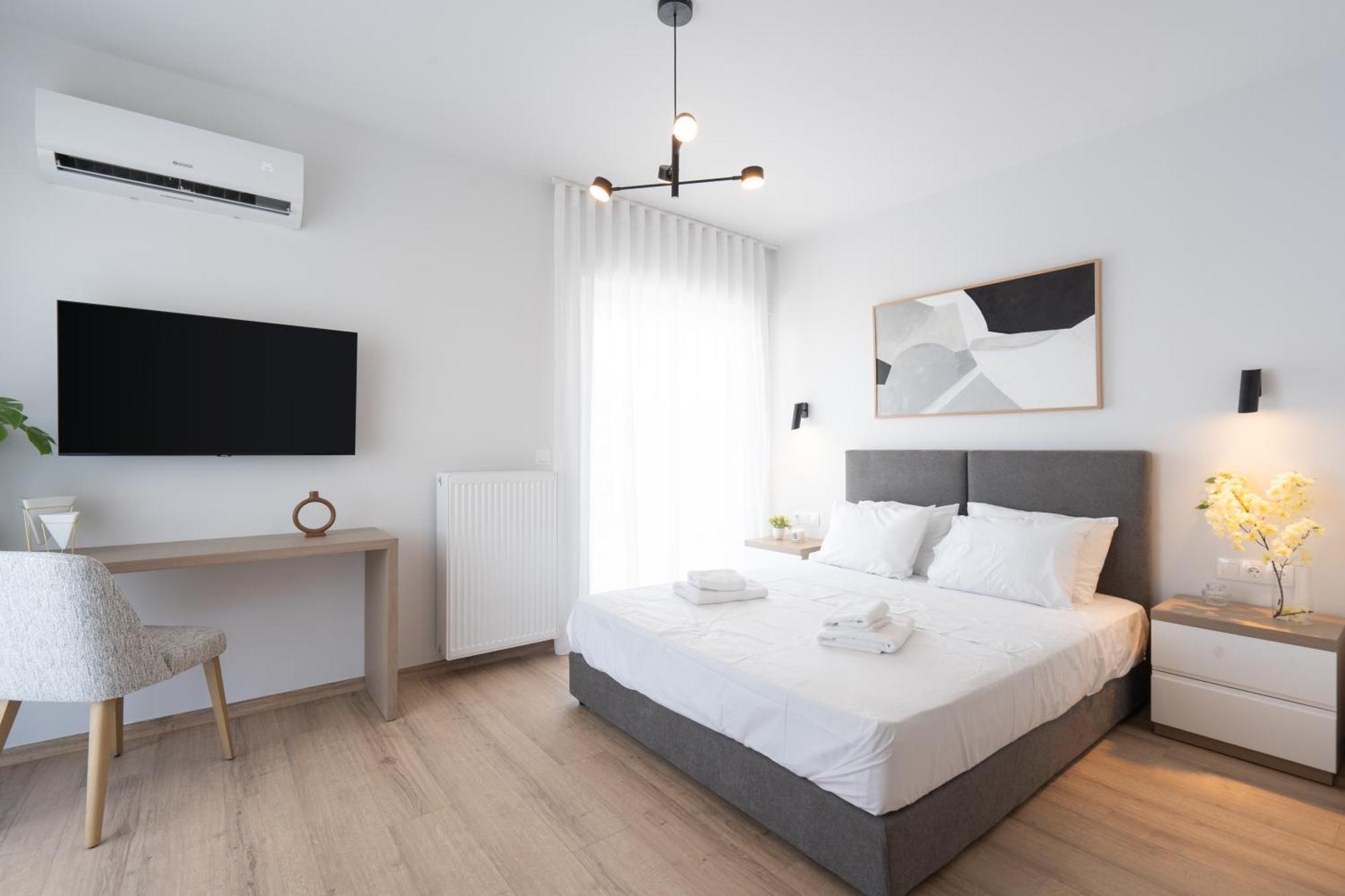 Luxury 4 Bedrooms Apartment Near Flisvos Marina Πειραιάς Εξωτερικό φωτογραφία